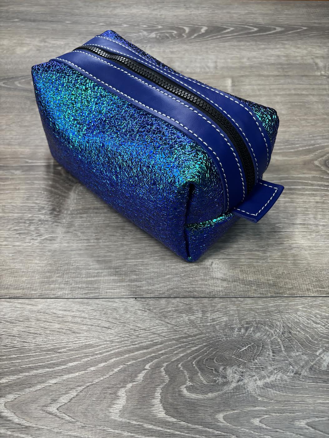 Travel Bag shattered transition