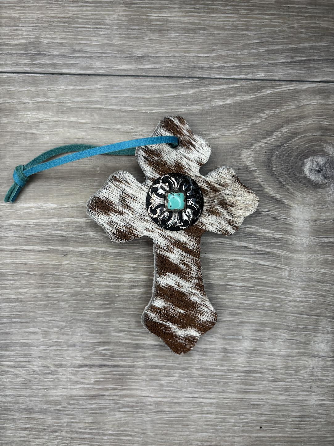 Saddle Cross - Brown/White hide, Turquoise/silver/black concho