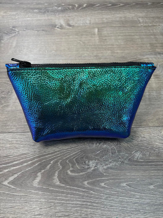 Cosmetic bag transition