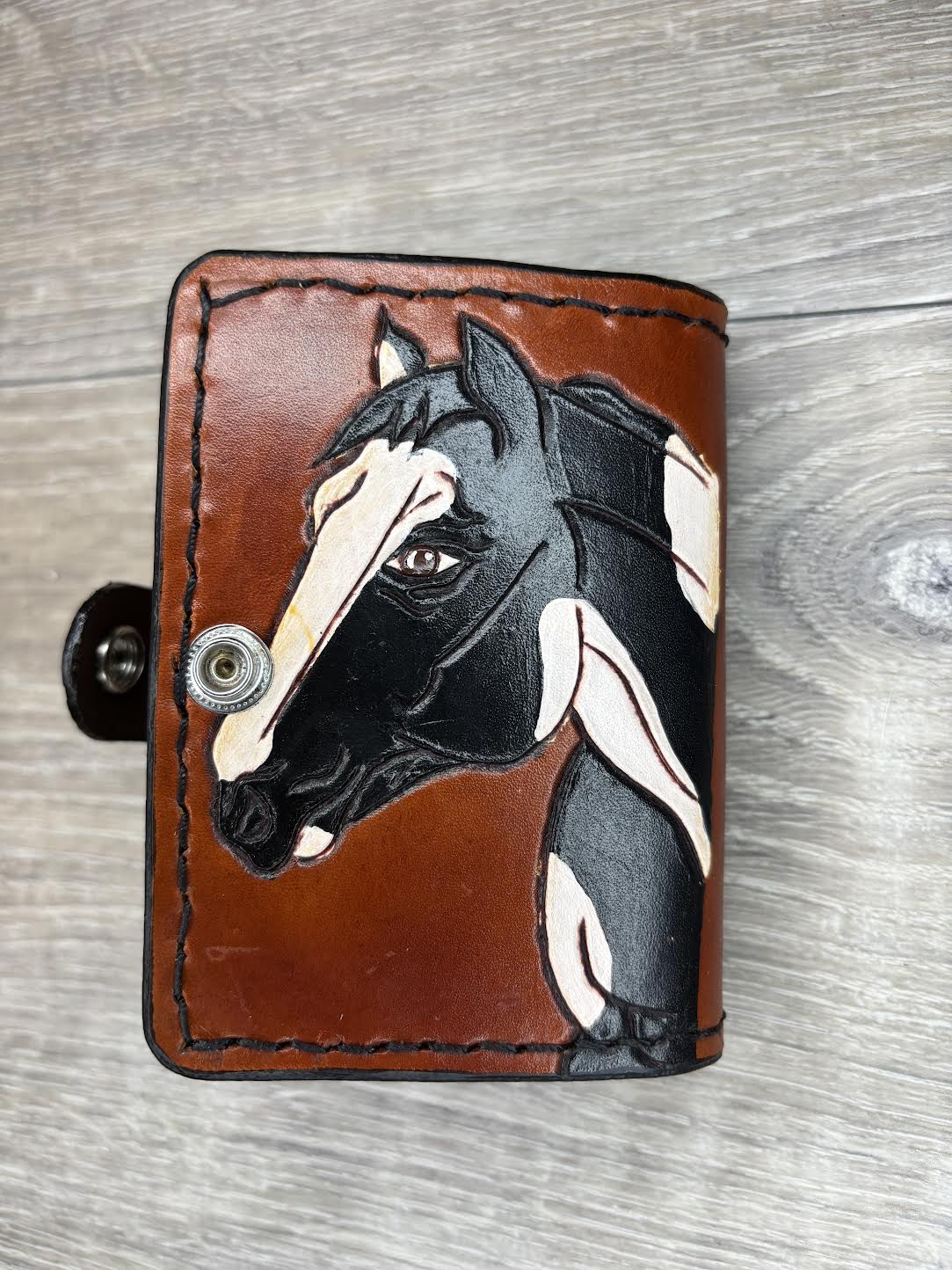 Bi-Fold Minimalist Wallet - Red Roan / Black Paint