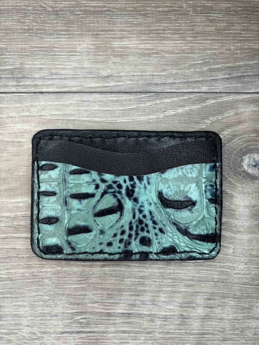 Minimalist Wallet - Tooled wood fence