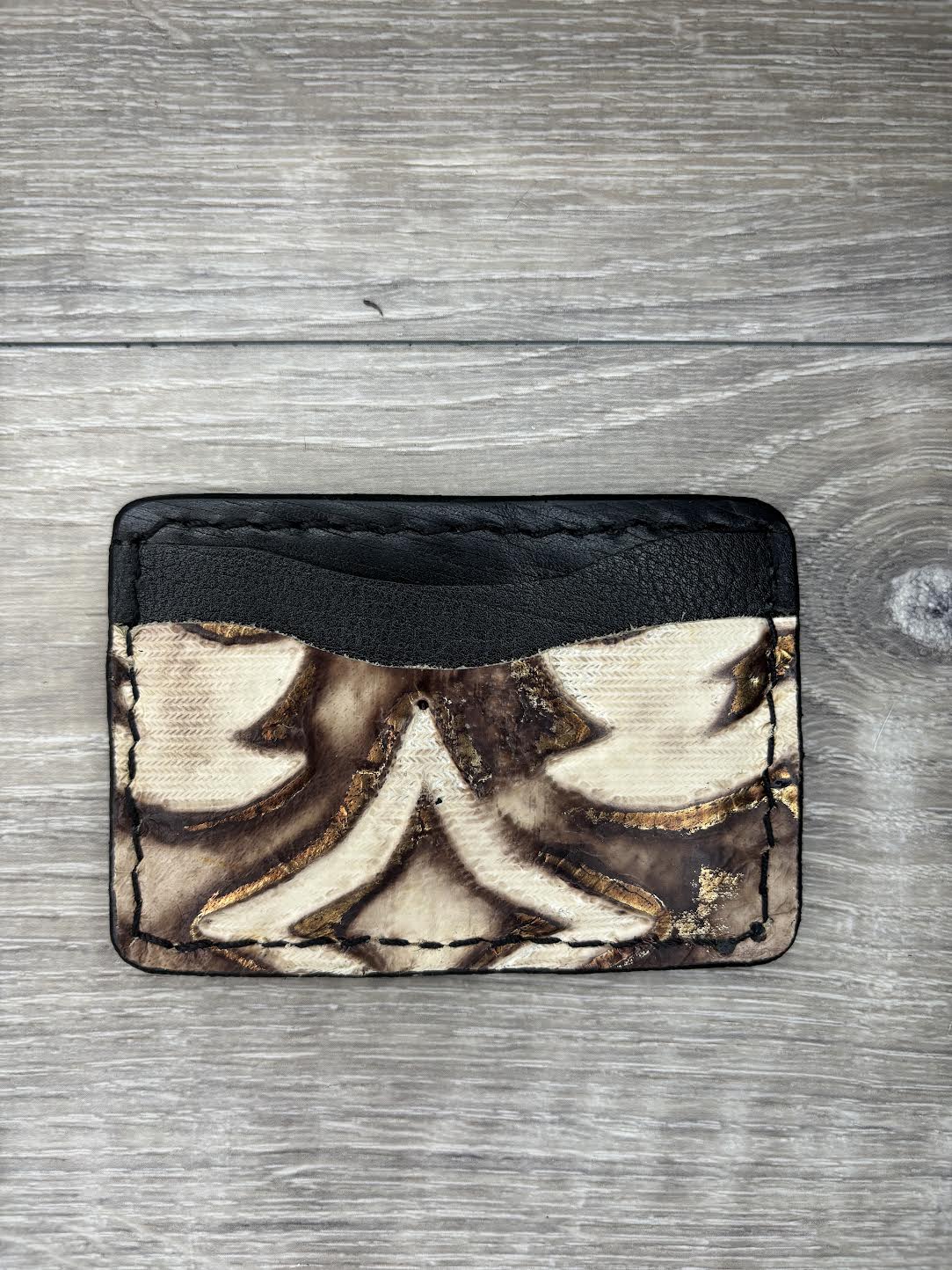 Minimalist Wallet - Tooled Bay Horse