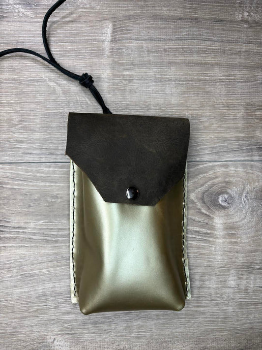 Saddle pouch - old world gold with brown flap