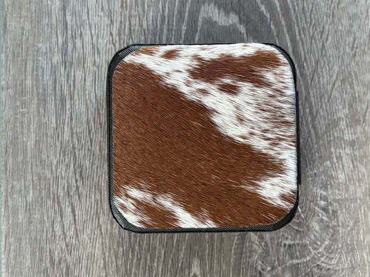 Jewelry box with br/w hair on hide