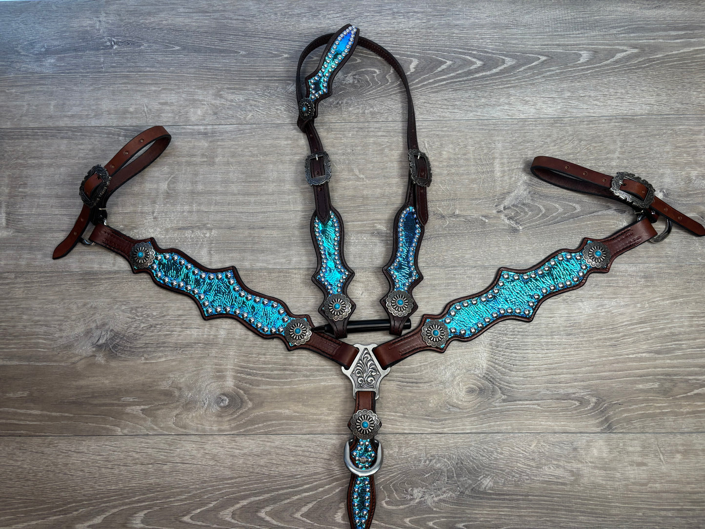 Transition headstall and breastcollar set