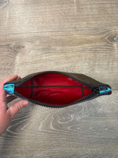 Cosmetic bag transition