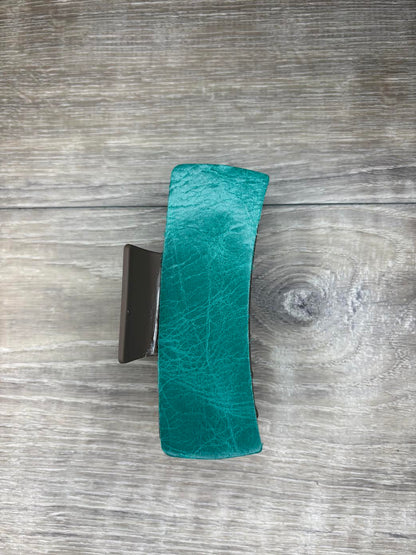 Claw clips