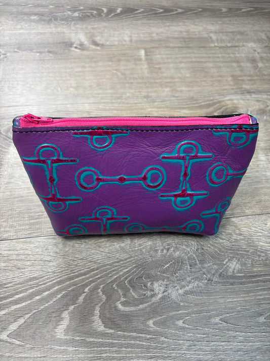 Cosmetic bag bits
