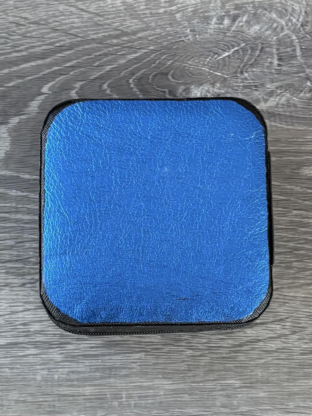 Jewelry box with metallic blue