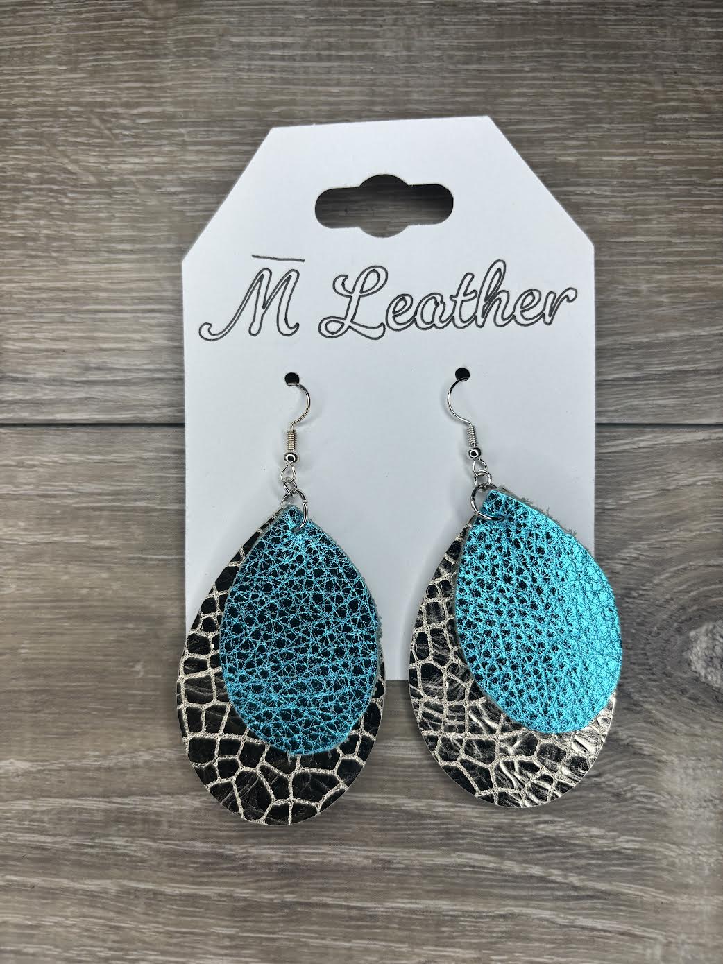 Teardrop earrings