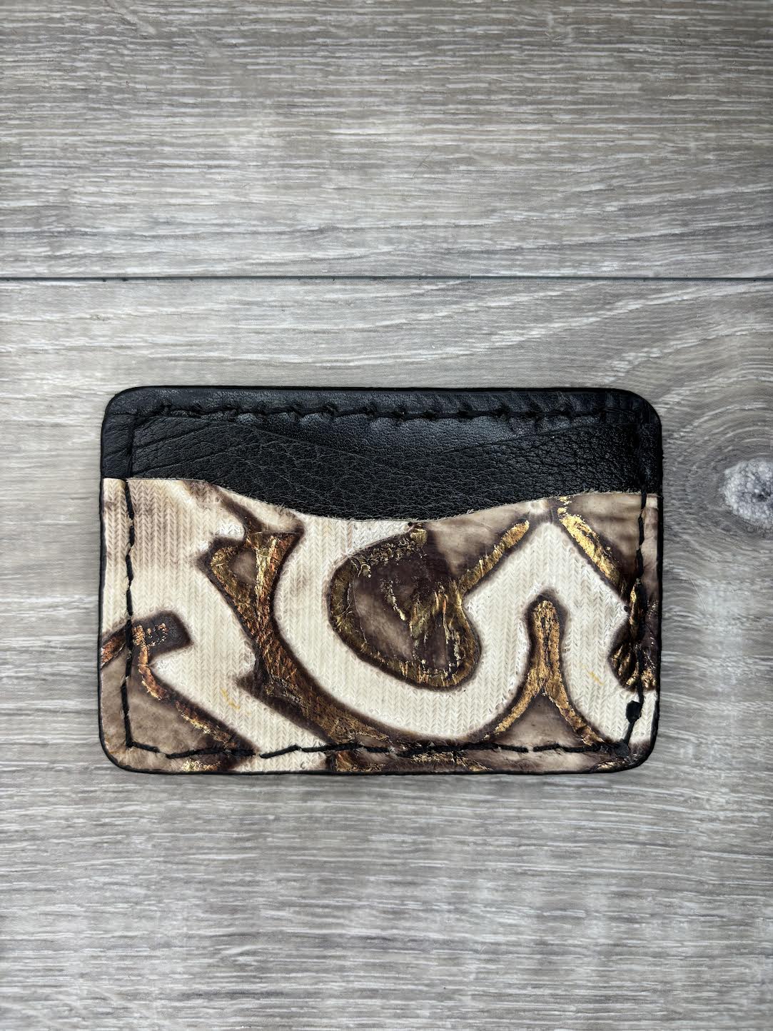 Minimalist Wallet - Tooled Sorrel horse