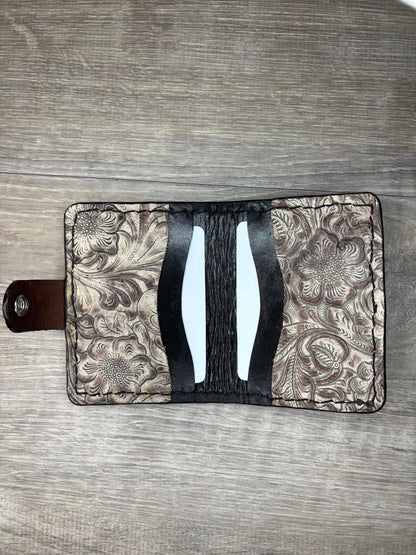 Bi-Fold Minimalist Wallet - Red Roan / Black Paint