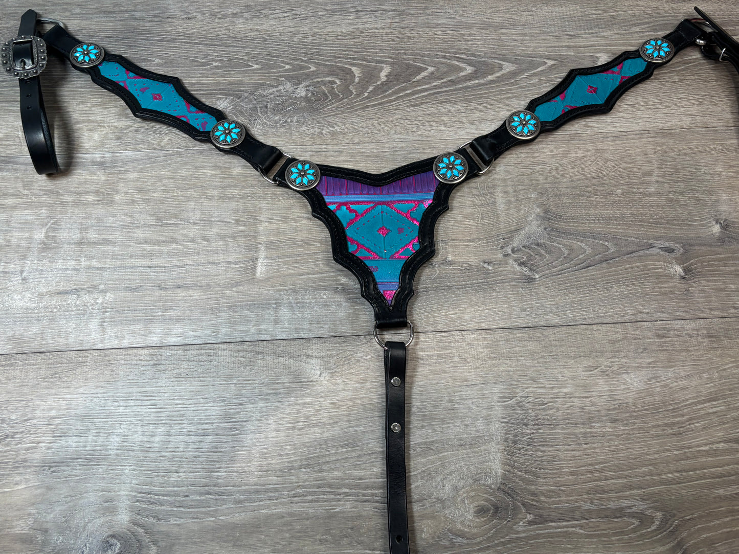 Rio Navajo Gladiator Tack set