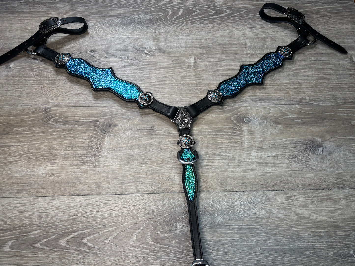 Shattered transition headstall and breastcollar set