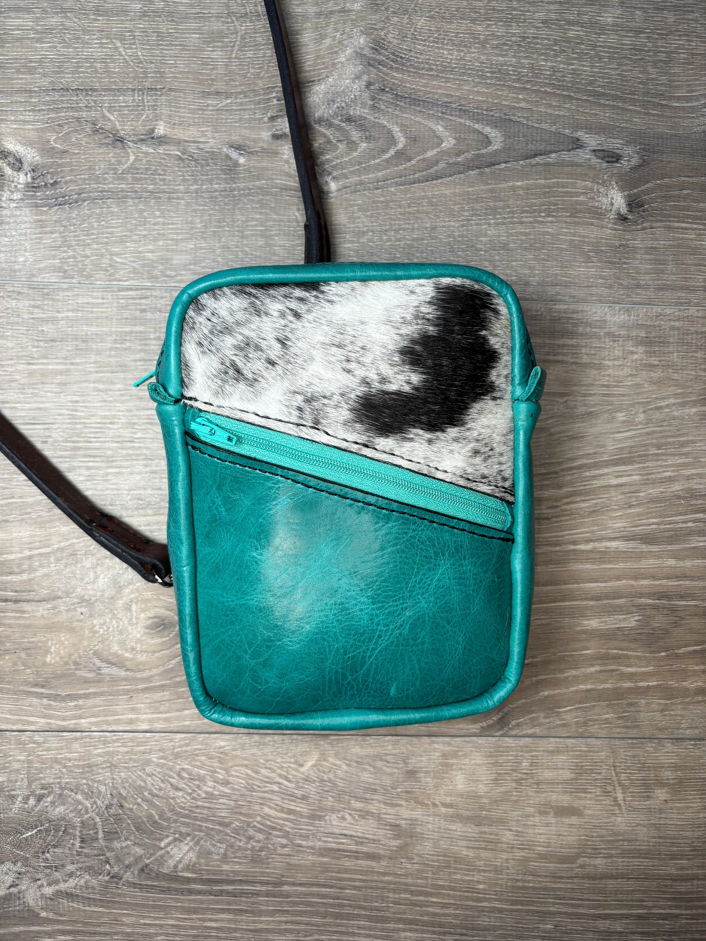 Sling bag